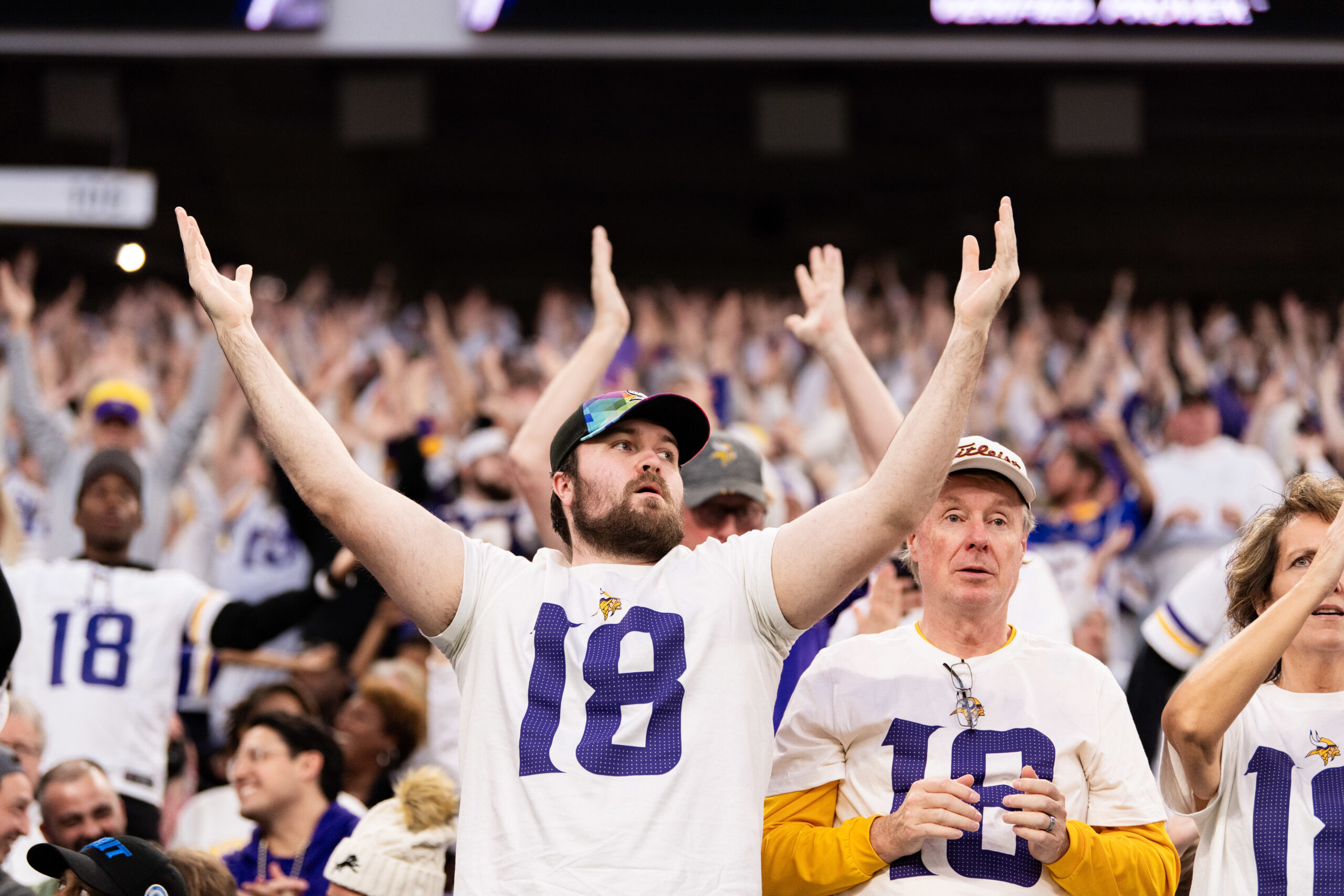 Vikings Fans do the Skol Clap